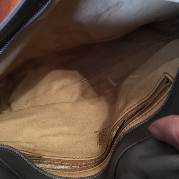 Authentic rare gray leather Gucci bag lion head - Picture 7 of 7